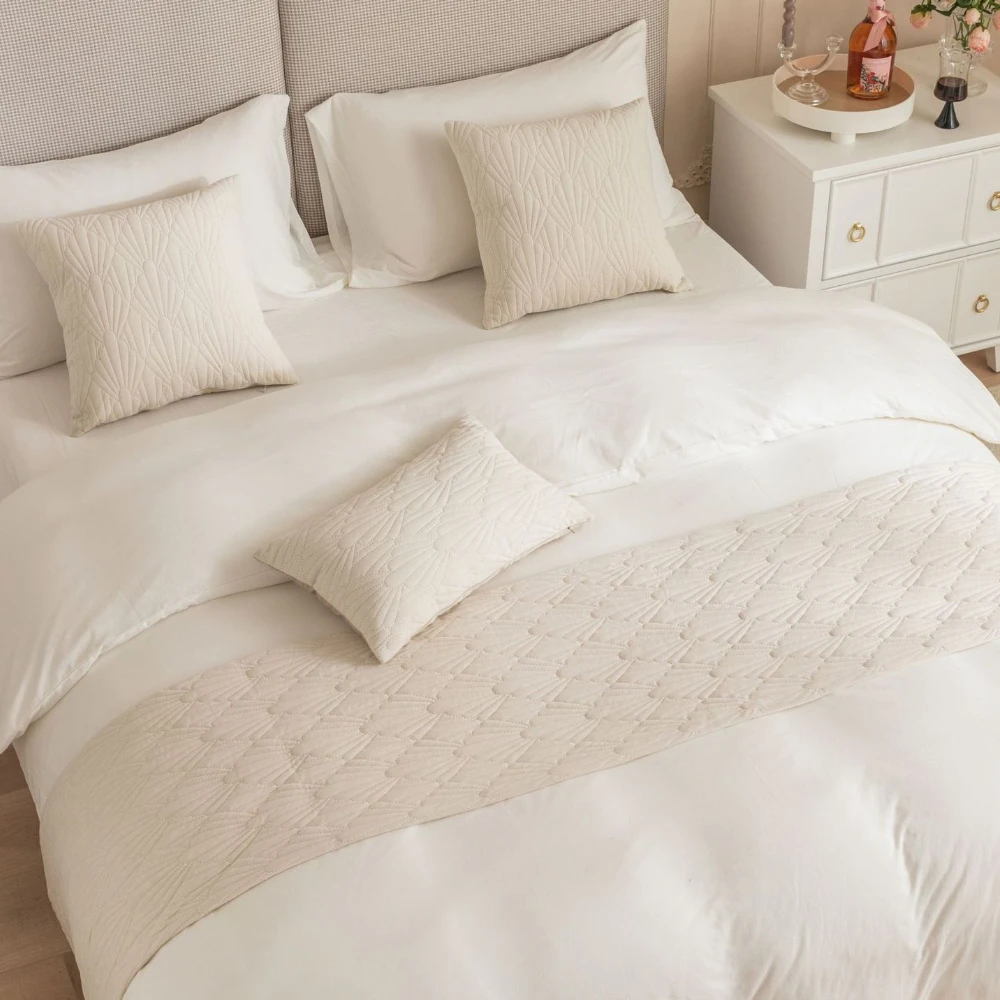 Cotton Bed Runner Scarf - Modern Pleated Texture Bedspread For Queen & King Beds