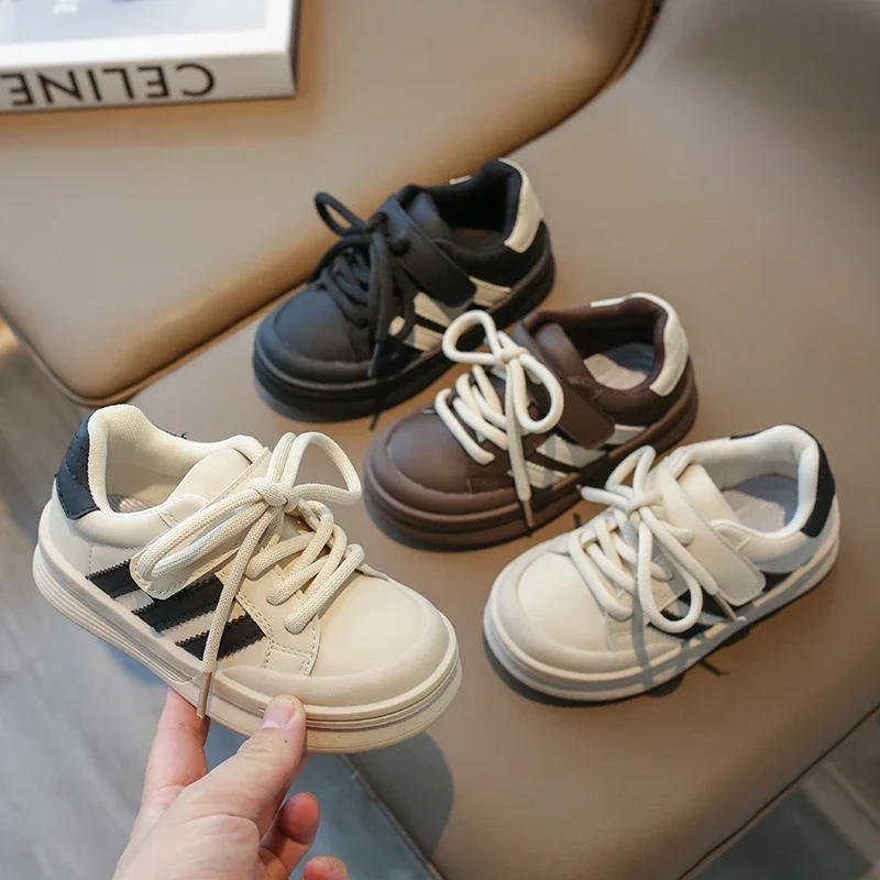 Description Picture 5 of itemChildren's Sports Shoes Toddler Breathable Non Slip Comfort Sneakers Lightweight Hook and Loop Soft Sole Running Casual Shoes