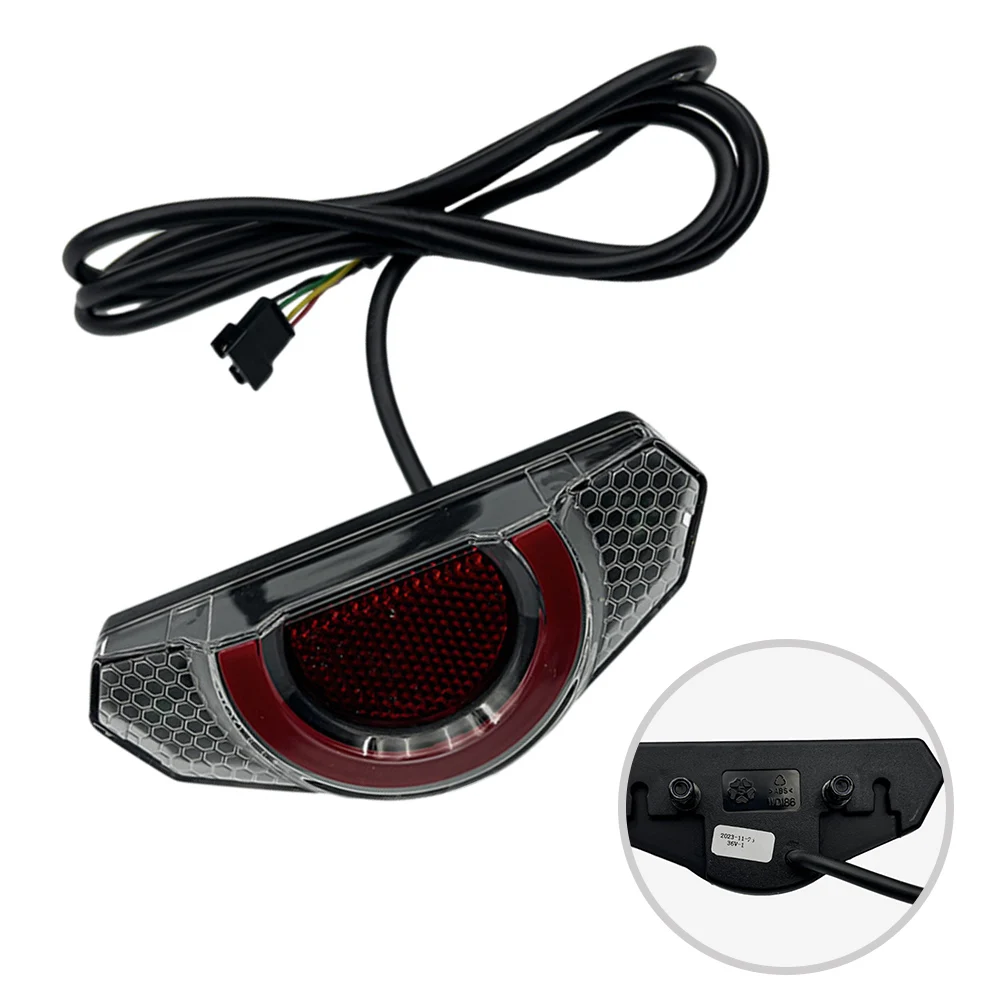 

Задний фонарь для электровелосипеда