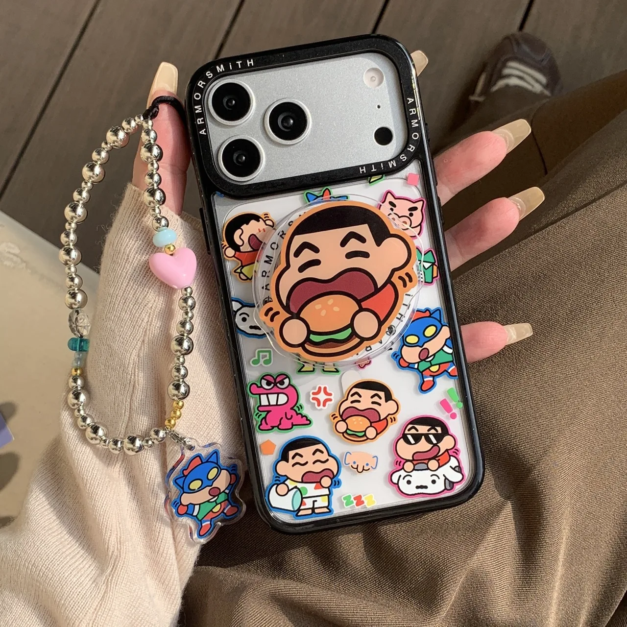 CrayonShin-chan Magnetic Phone Holder - Classic Cartoon Design, Pocket-Friendly Portability