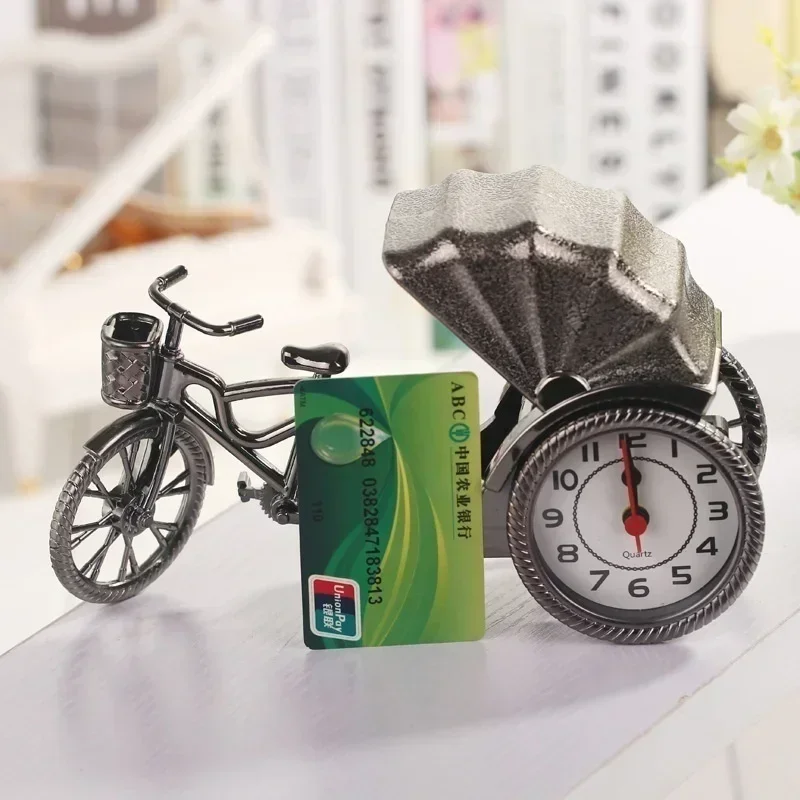 Retro Rickshaw Car Alarm Clock Plastic Desktop Decoration Home Model Bedside Clock Mechanical Movement Living Room