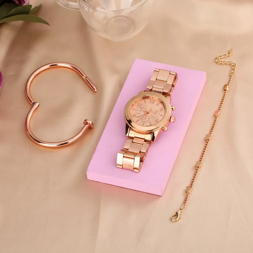 Top Luxury Elegant Heart-shaped Bracelet Gift Set for Women 5 Top Luxury Elegant Heart-shaped Bracelet Gift Set for Women 5