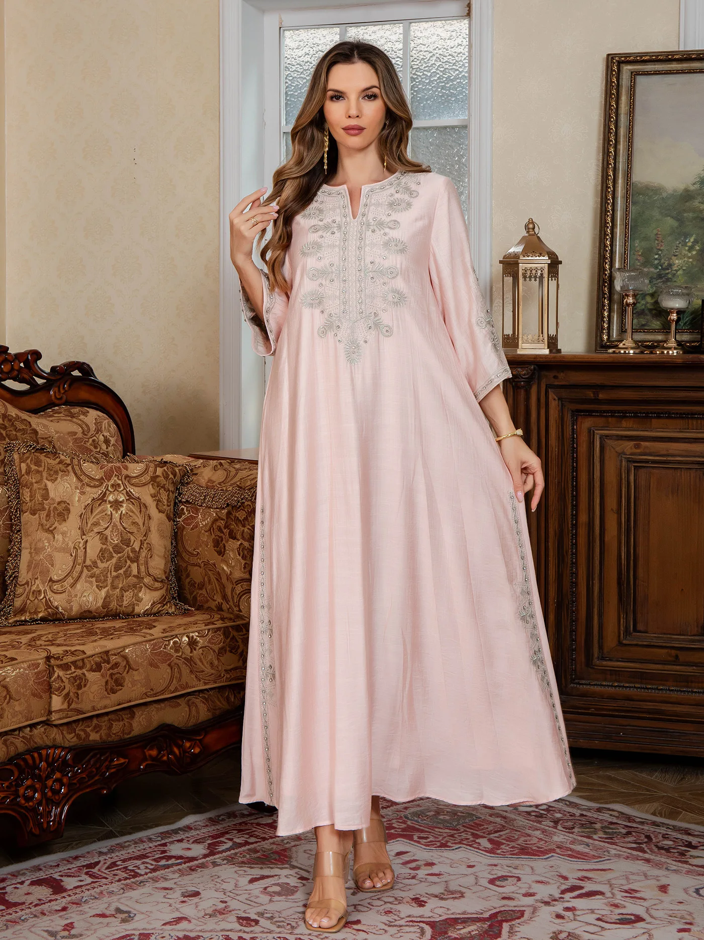 جلابية نسائية