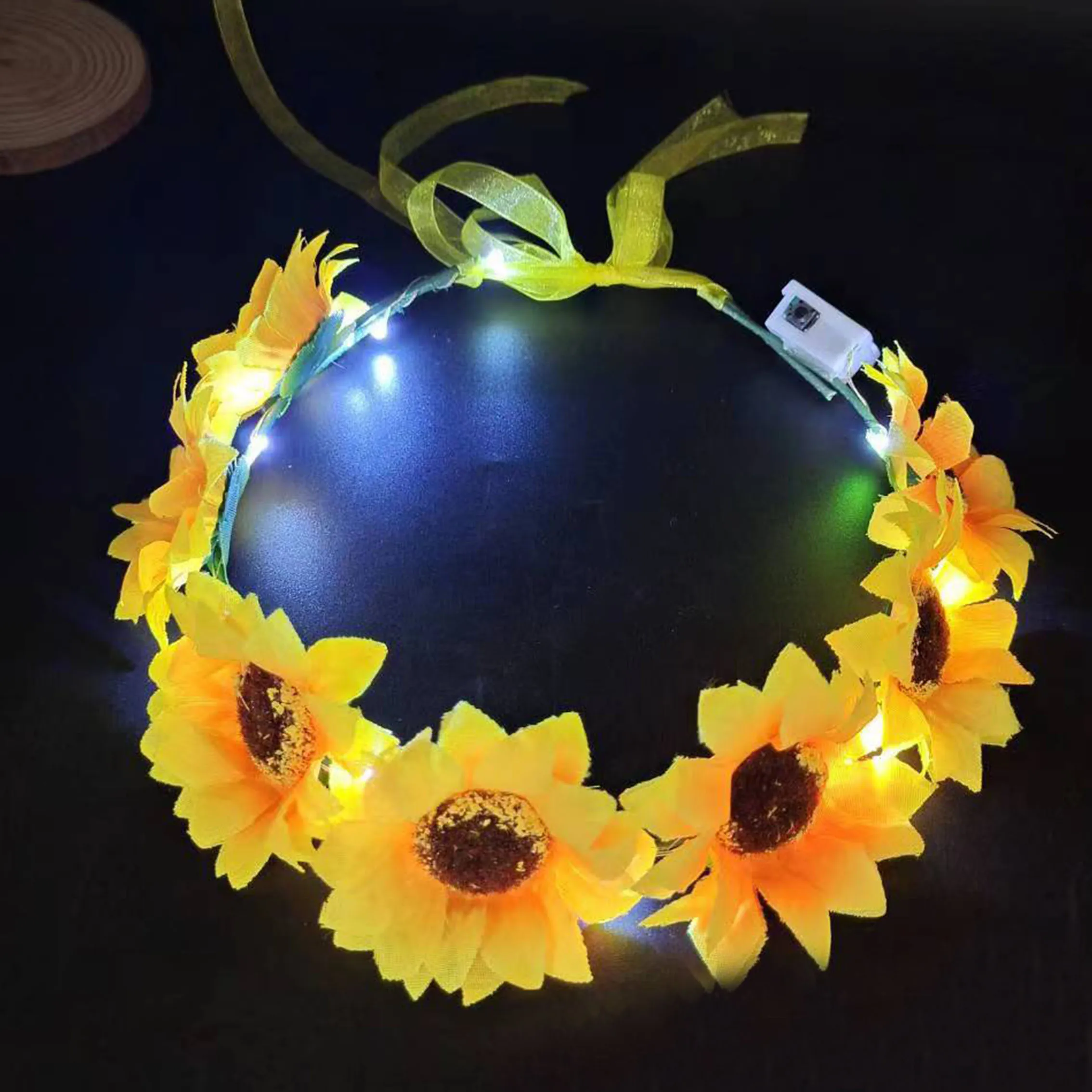 1Pcs New Garland Sunflower Headgear Girls LED Glitter Garland Wedding Christmas Party Glowing Headgear