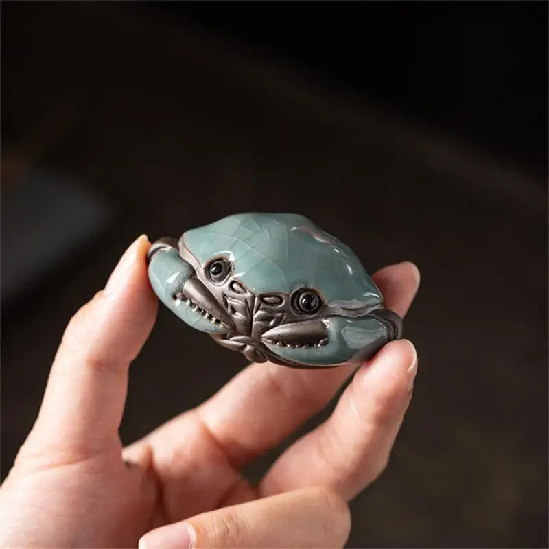 Ge Kiln Cracked Glaze Crab Tea Play Handmade Kongfu TeaPet Decoration Chinese Tea Table Ceremony Accessories Pet tea pet ornaments