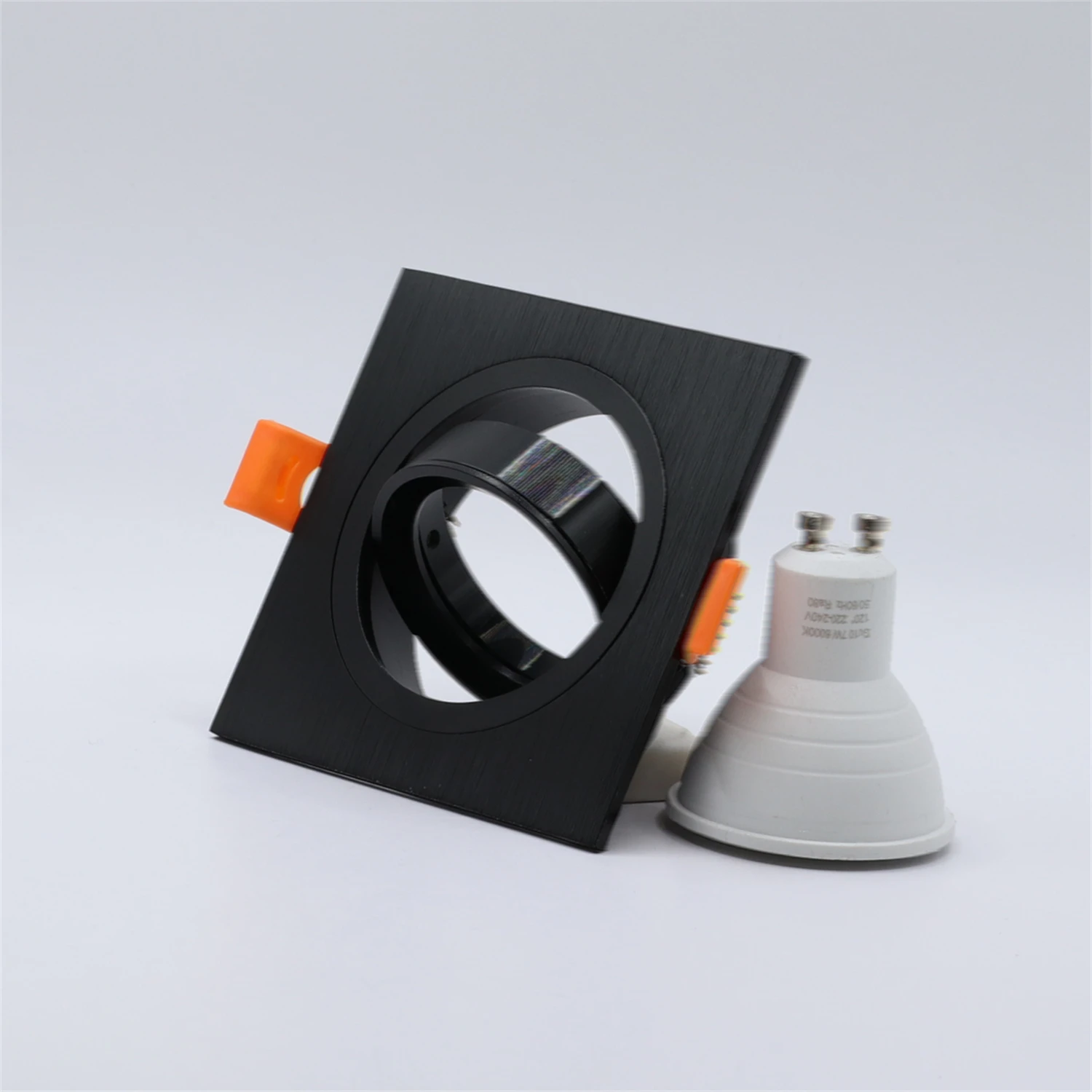 Рисунок 3 - Дешевые железные одноголовочные