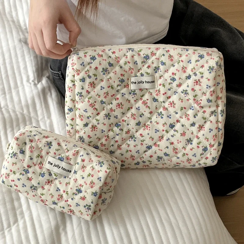 Floral Süße frauen Lagerung Taschen Retro Cord Damen Kosmetik Tasche Reise Tragbare Weibliche Make-Up Fall Kupplung Geldbörse Handtaschen