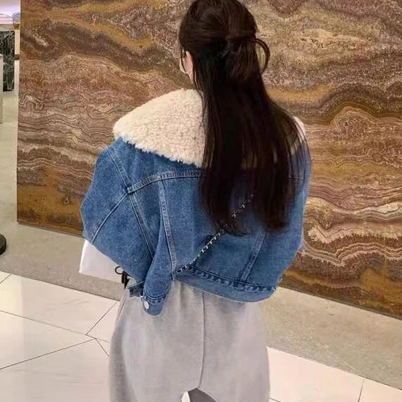 Women Causal Warm Denim Fleece Jacket Large Faux Fur Collar Coat Winter 2024