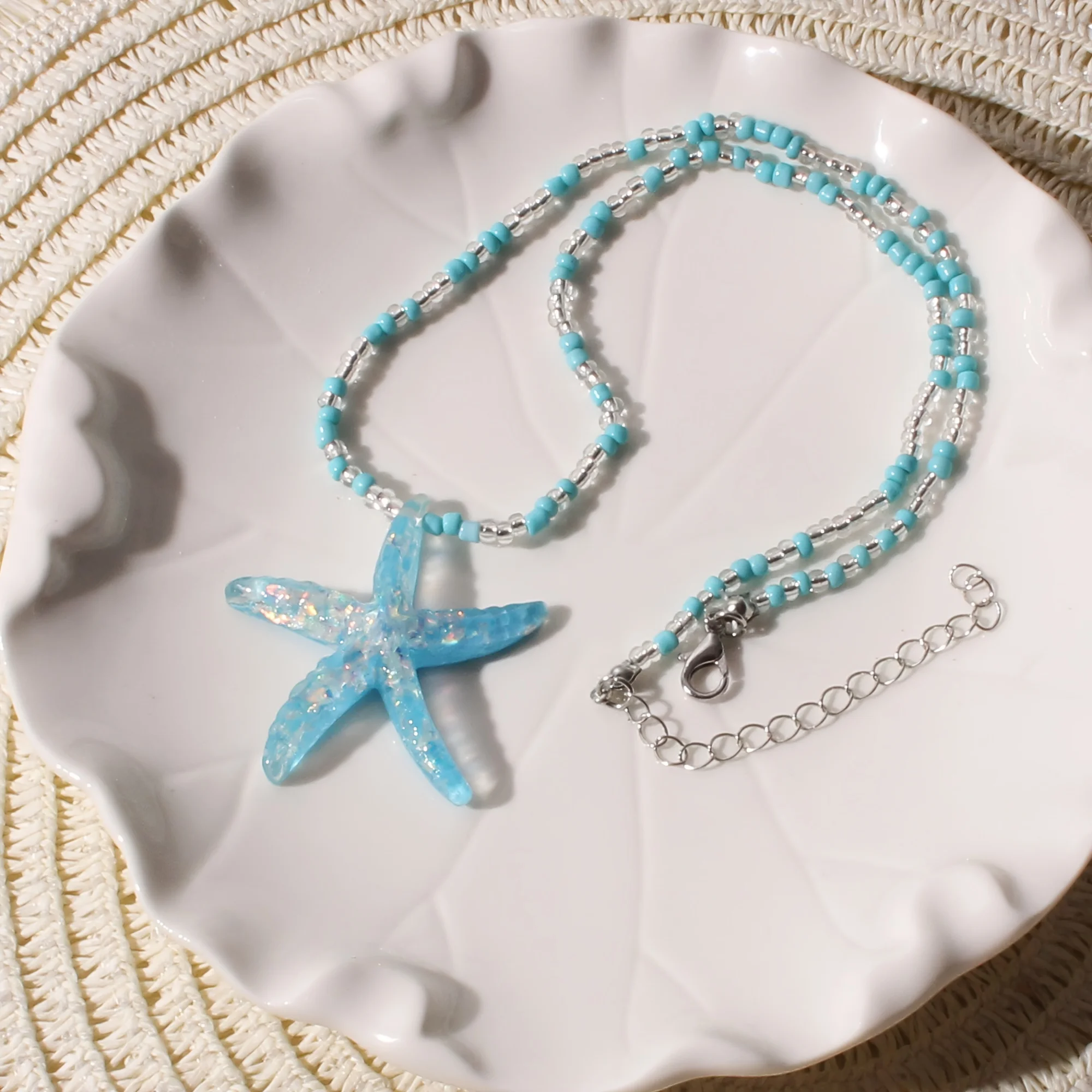 Glittering Lagoon Starfish Necklace S638e4a5bd39a437785531e844a2ba03f7