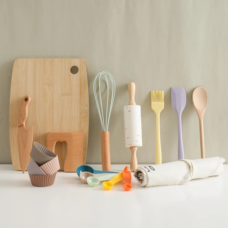 Montessori Kids Play Kitchen Set Pretend Play Cooking Toys Set Kitchen Toys Playset For Toddlers Cutting Board Apron for Kids 2