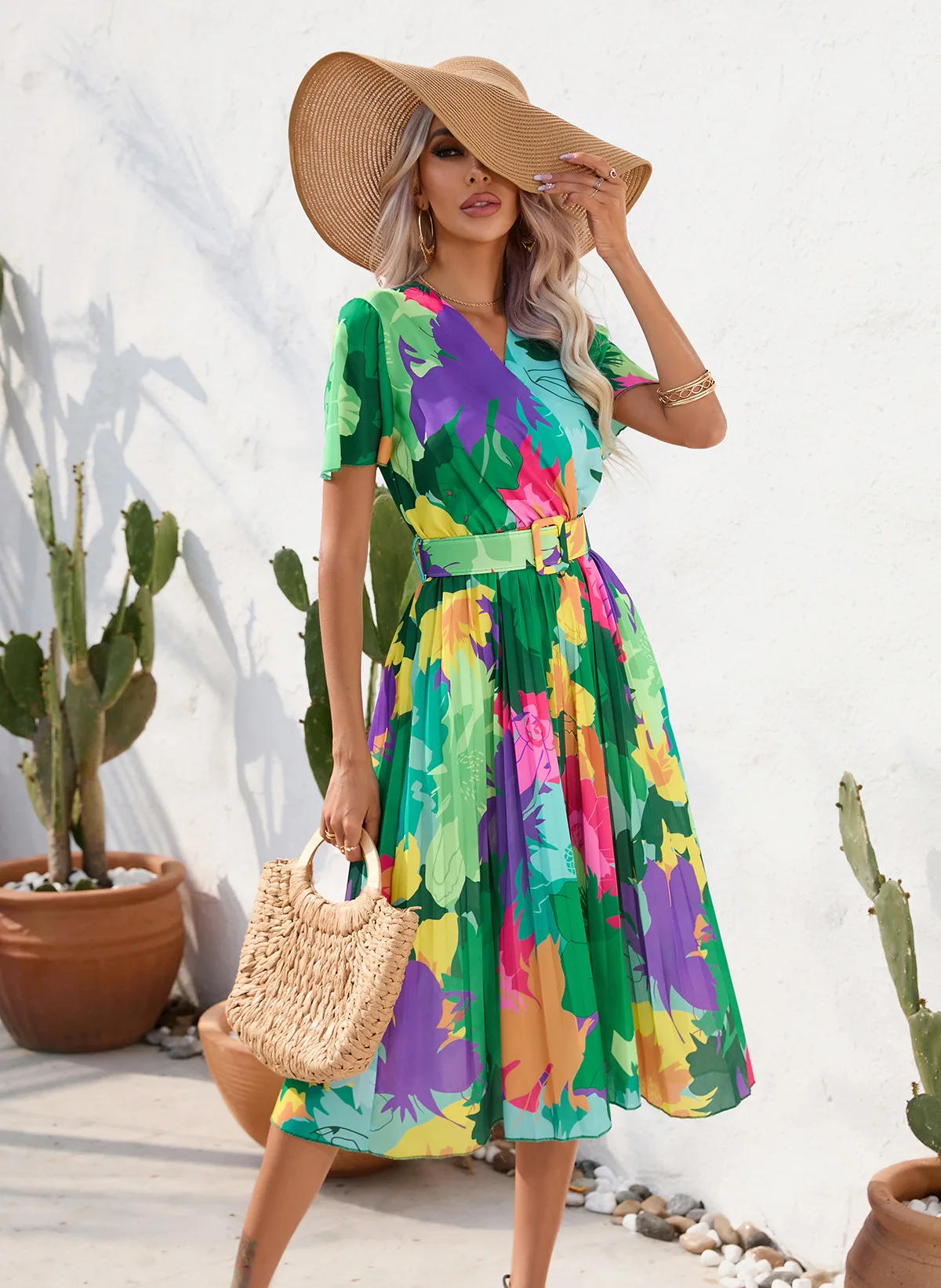 

High Quality Luxury Brand 2024 Women's Summer Floral Print Wrinkled Short Sleeved Waistband Dress Rural Style Dress V-neck