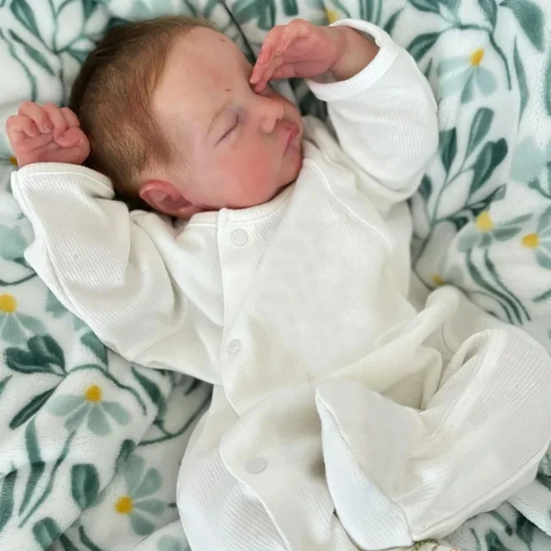 Newborn Levi with 3D Skin 2