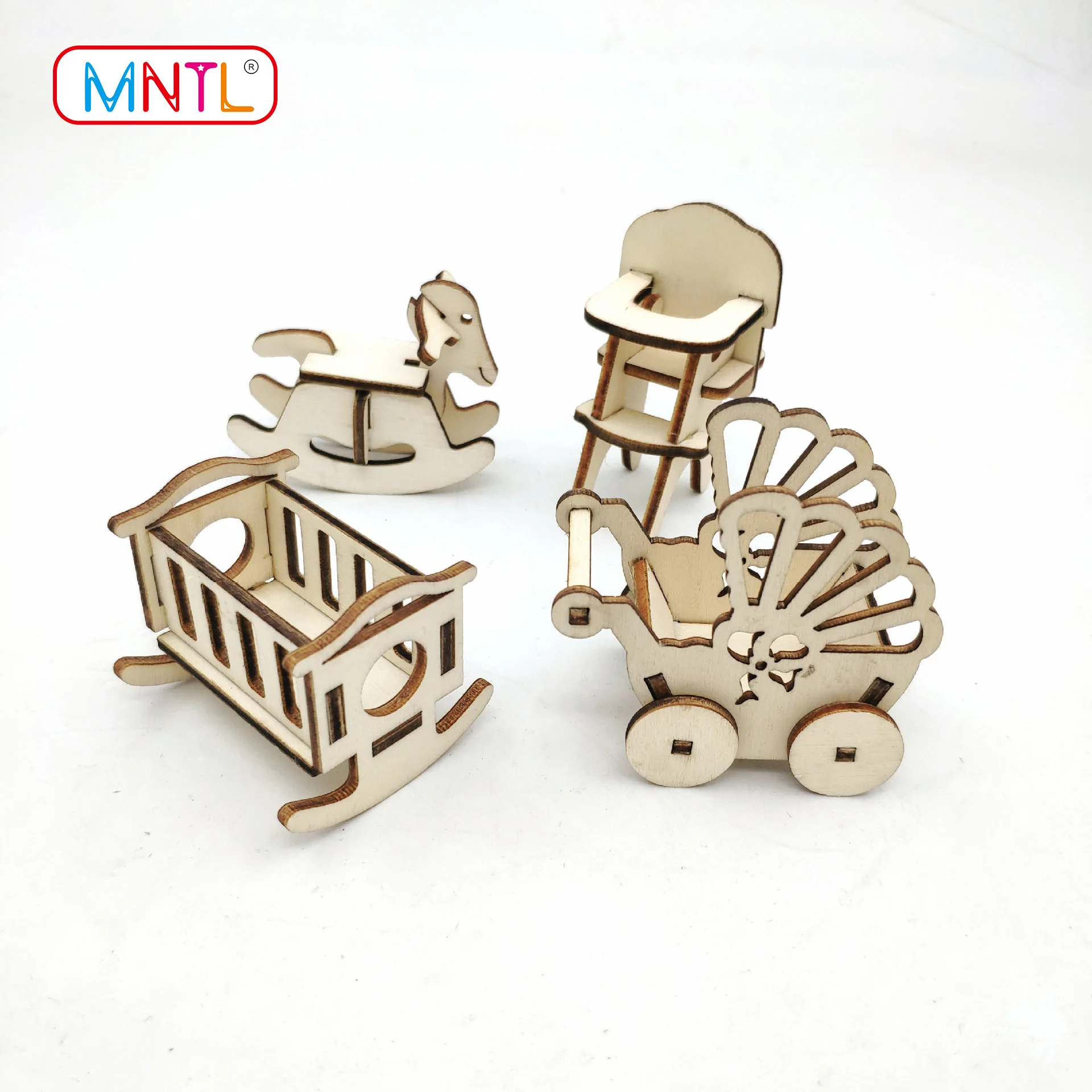 

Деревянная игрушечная мебель MNTL для детей, Детский стол, четыре стула, для мальчиков и девочек, игрушечный домик, имитация маленького искусственного набора