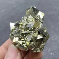 Natural Raw Octahedral Peru Pyrite Mineral Raw Teaching Specimen Collection Healing Stone Home Decor 1