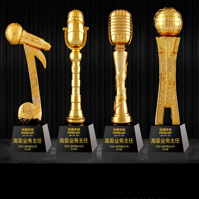 Customized Resin Trophy for Academy Sports Souvenirs, Gold Awards, Gold-Plated Souvenir, Craft Cup, 28 cm, 30cm, 1Pc