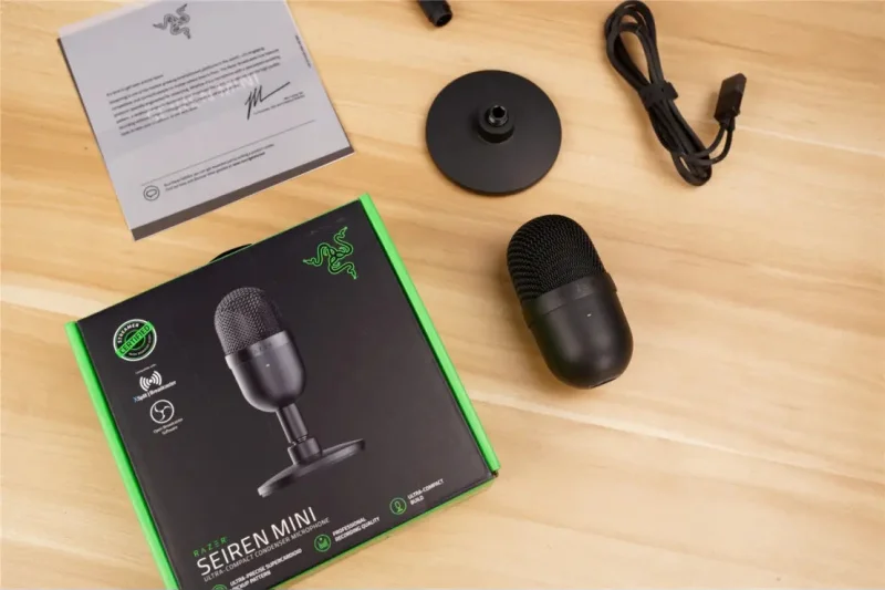 Razer Seiren Mini  Microphone USB Condenser Microphone For PC Ultra-compact Microphone With Supercardioid Pickup Pattern