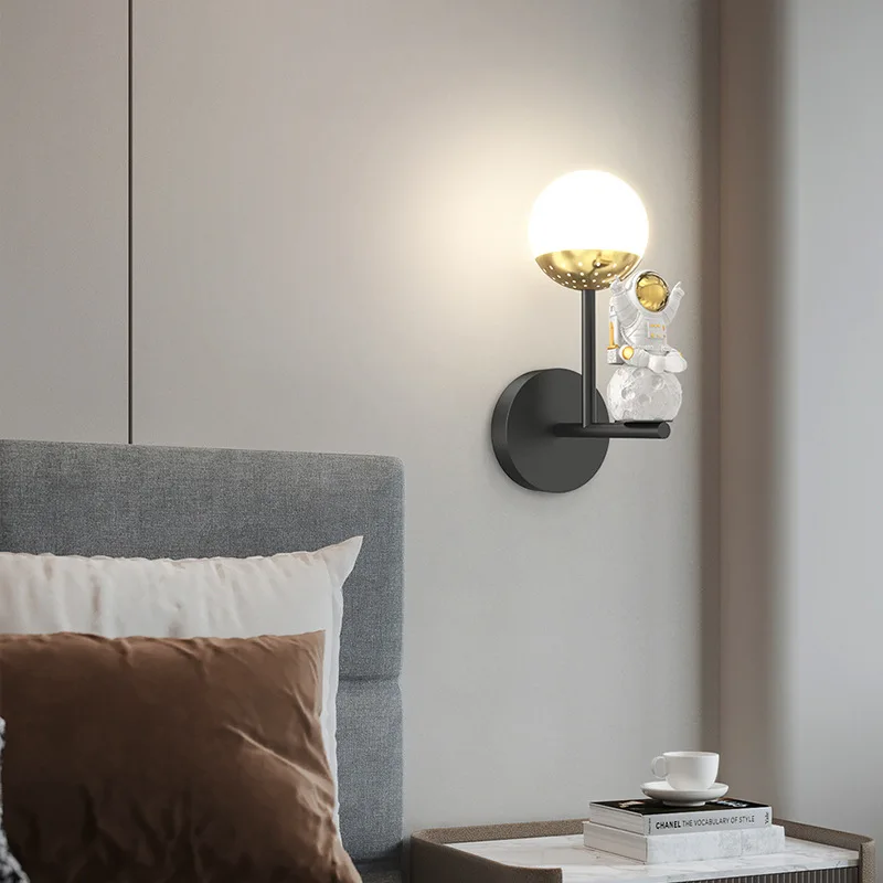 Astronaut Wandlamp – Uniek Design – Voor Kinderkamer of