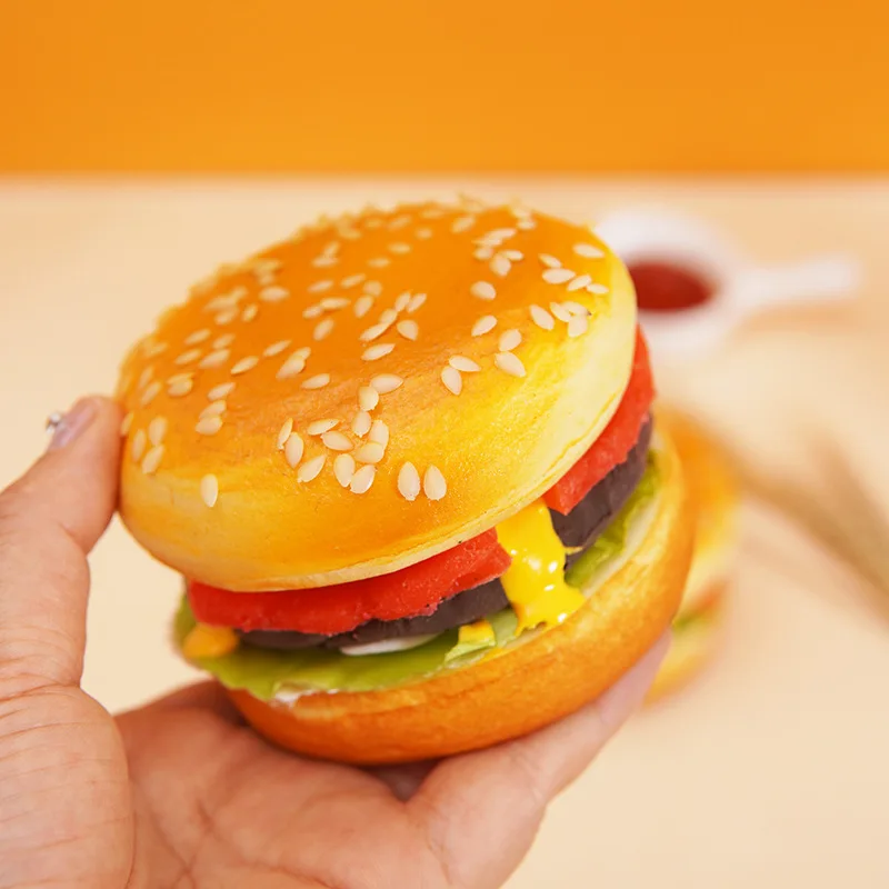 4 Hamburger Finti Realistici In PU - Cibo Finto Per Decorazione Cucina E Scherzi