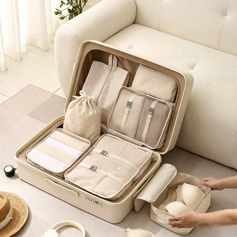 Travel Essentials: 7-Piece Packing Cubes Set for Organized Luggage Storage