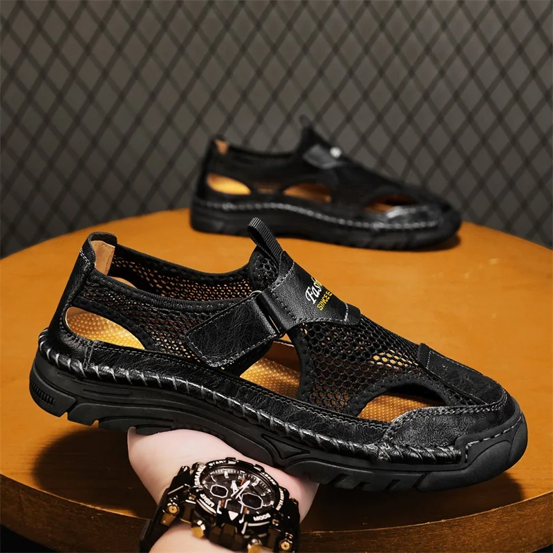 Hot Sale Summer Men's Shoes Outdoor Sandals Non-slip Men Beach Flats Handmade Leather Man Mesh Shoes Fashion Wading Aqua