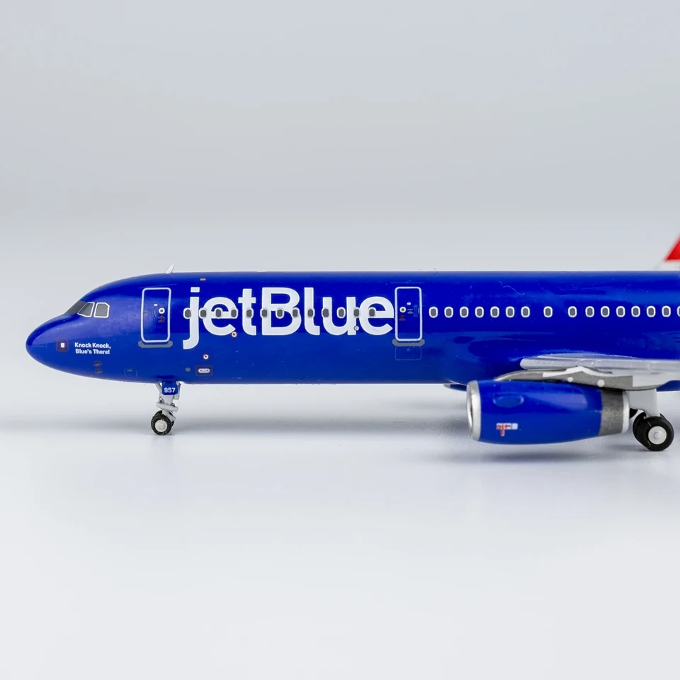 13107 Alloy Collectible Plane Gift NG Model 1:400 JetBlue