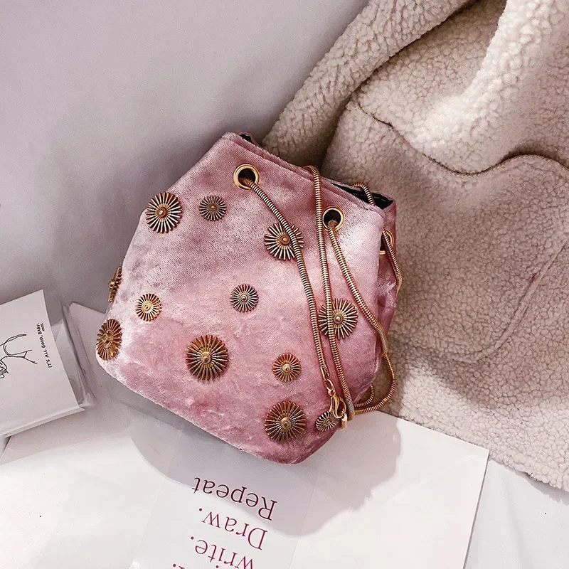 Nuove borse da donna Secchiello Elegante borsa Veet Tote Borsa a tracolla con tracolla a catena dorata_voghion.com