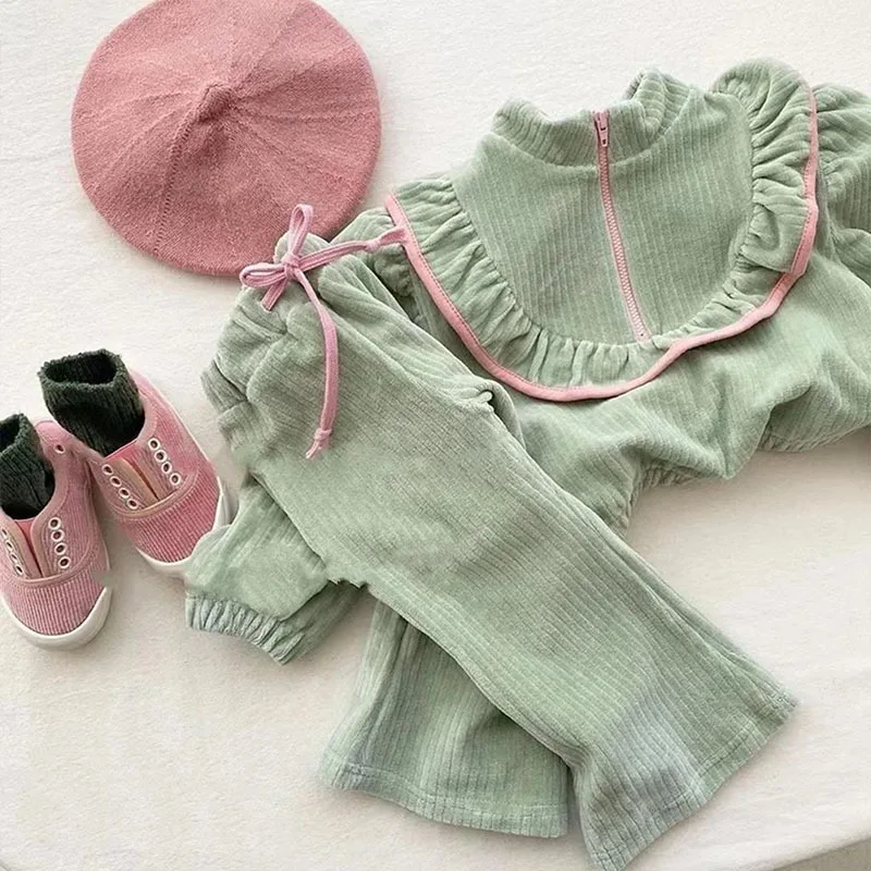 

Toddler Girl Fashion Small Fragrance Set Girls Flower Stereoscopic Tops And Corduroy Pants Suit Girls Solid Sweet Suits