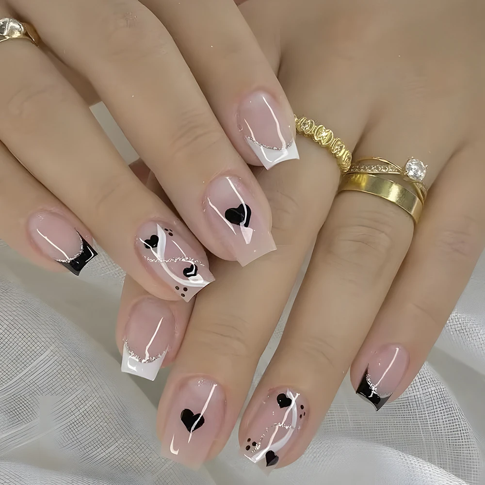 Valentine's Day Almond Short Coffin False Nail 24Pcs Sweet Love Hand Painted Heart Diamond Detachable Full Cover French Manicure