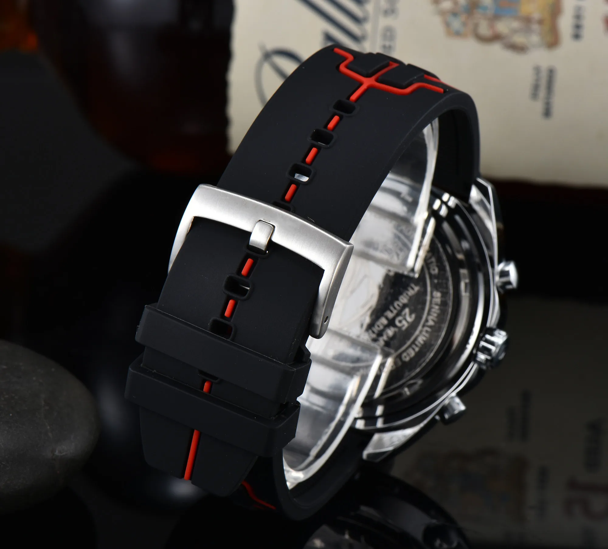 2022 Brand New Luxury Sport Quartz Multifunction Watch Bussiness Rubber Man Calendar Round Wristwatch Six Hands