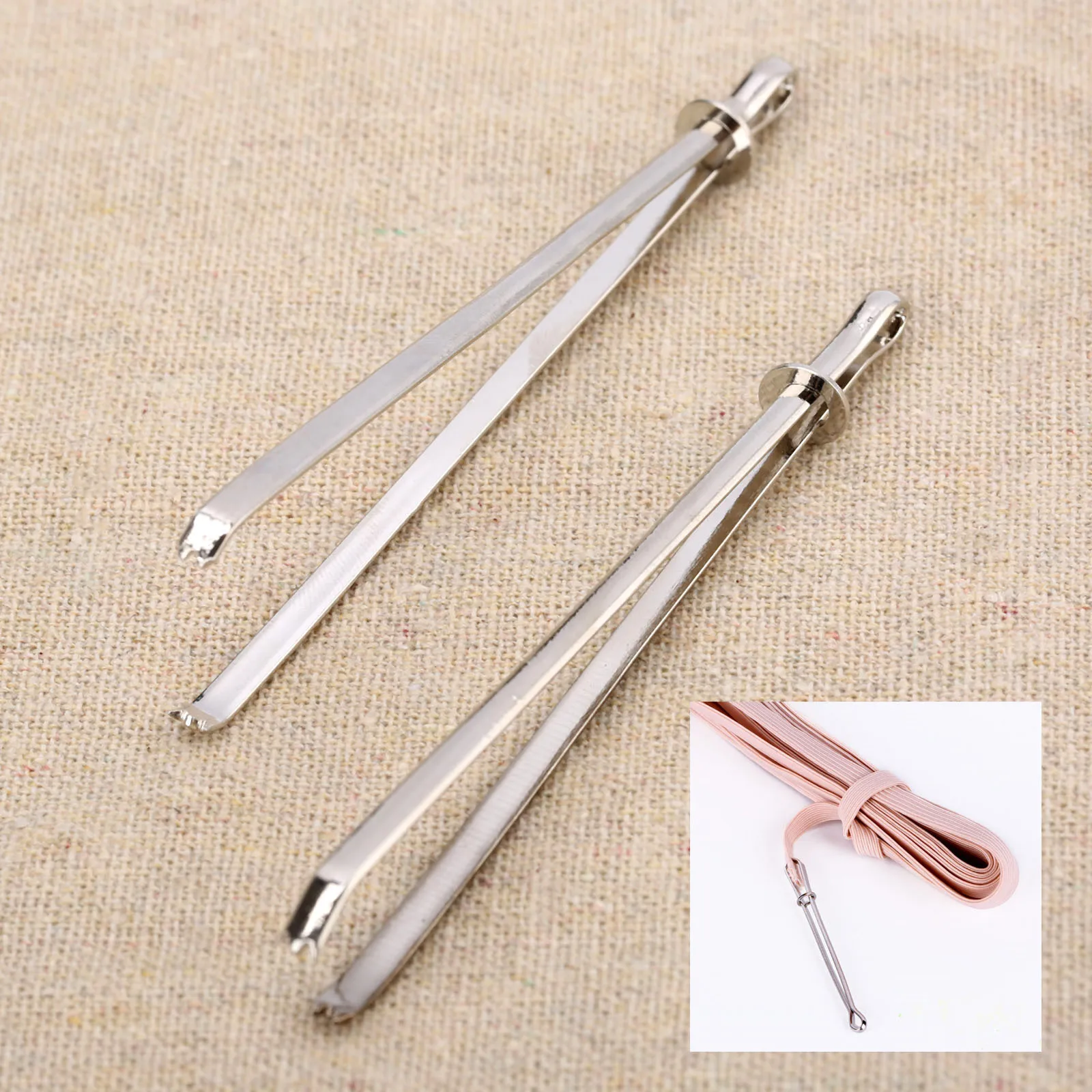 

1/2pcs Garment Clips Sewing DIY tools Elastic band Tape punch Cross stitch Practical wear elastic clamp