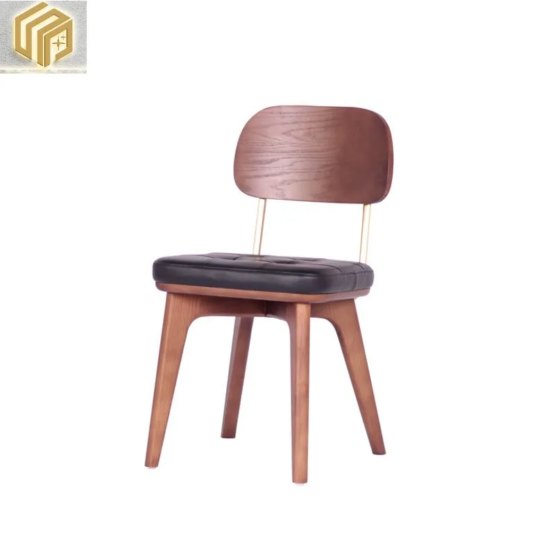 

Стул из натурального дерева в ресторане, современная простая мягкая сумка из белого вощеного дерева, потяните искусственное дерево, кофейня, стул из массива дерева