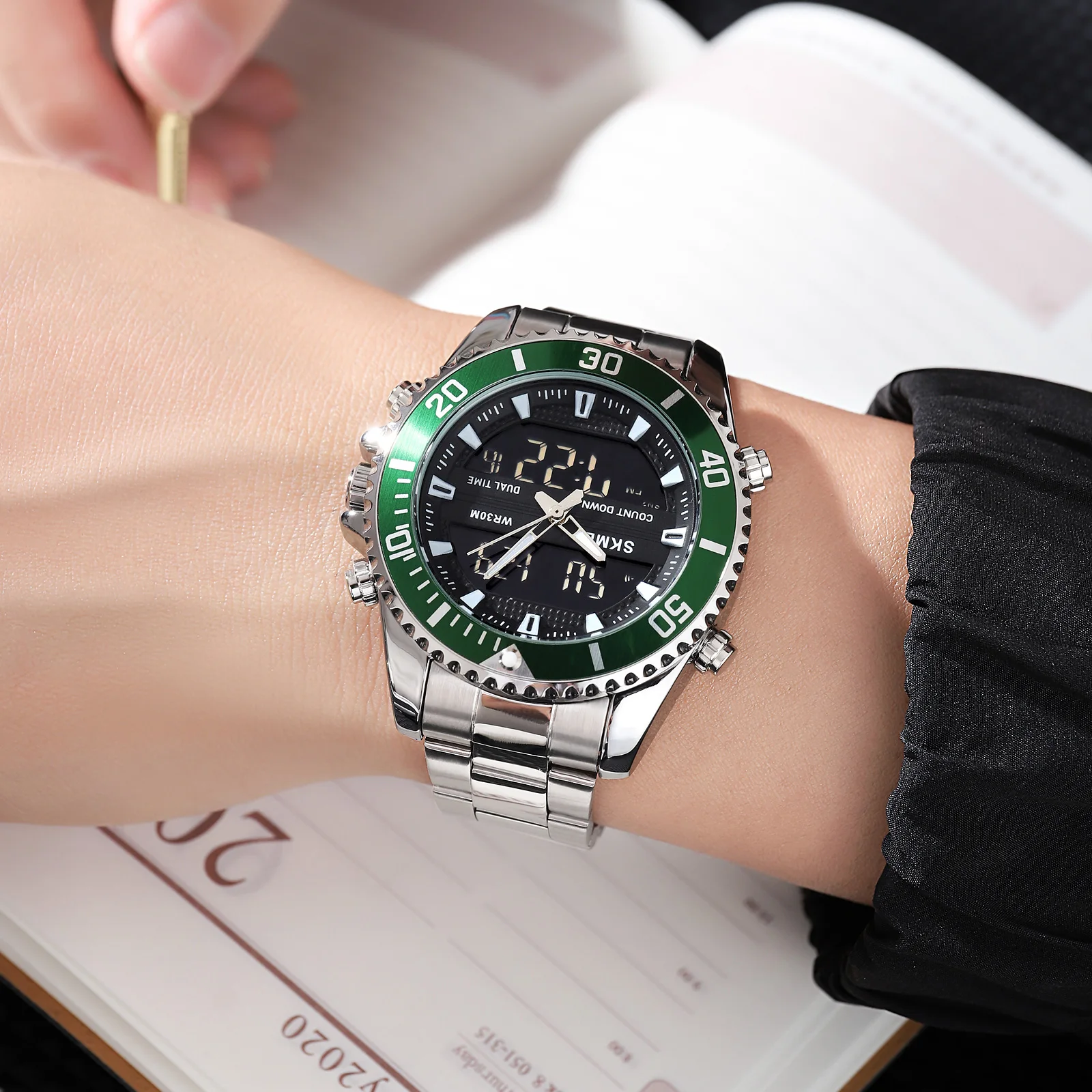 SKMEI Acciaio pieno Visualizzazione dell'ora Conto alla rovescia