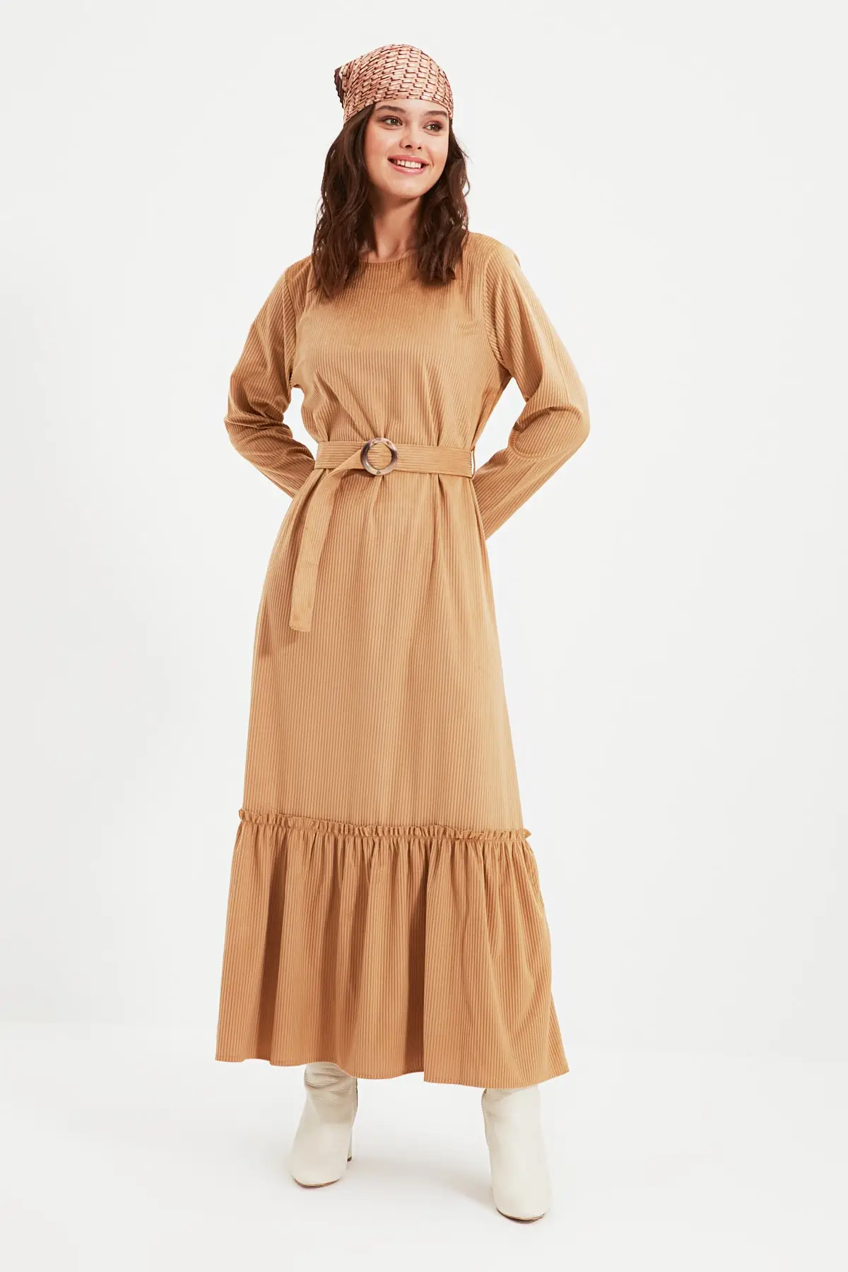 Платье с поясом TCTAW22EB0043 | Женская одежда