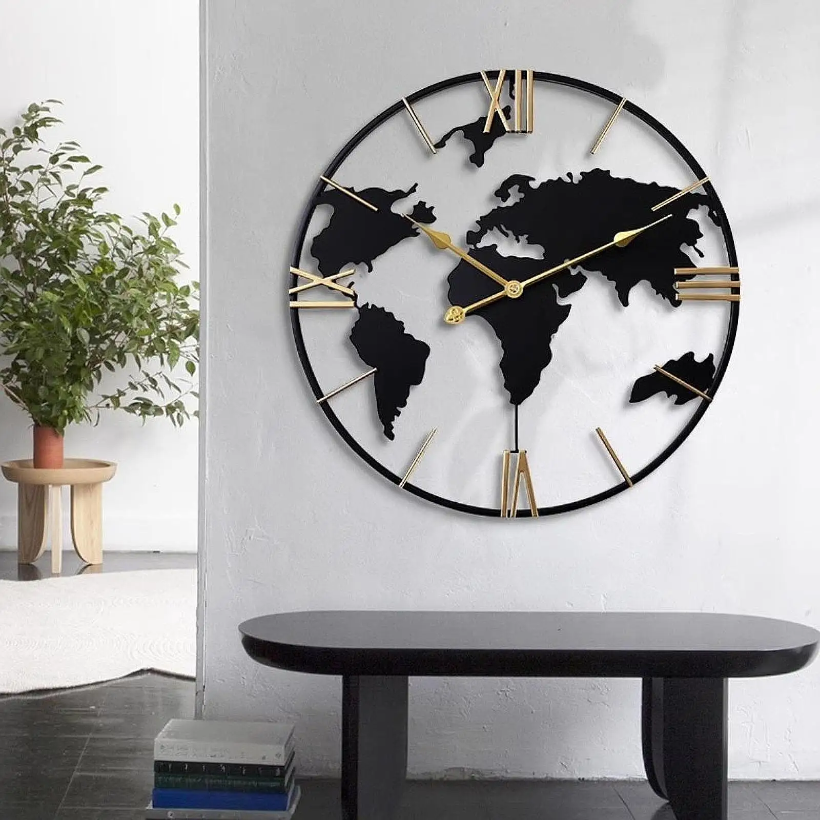 Wall Clock Home Decor Easy to Read Versatile Reliable Round Quiet Movement Analog Clock for Bar Kitchen Hotel Office Bathroom