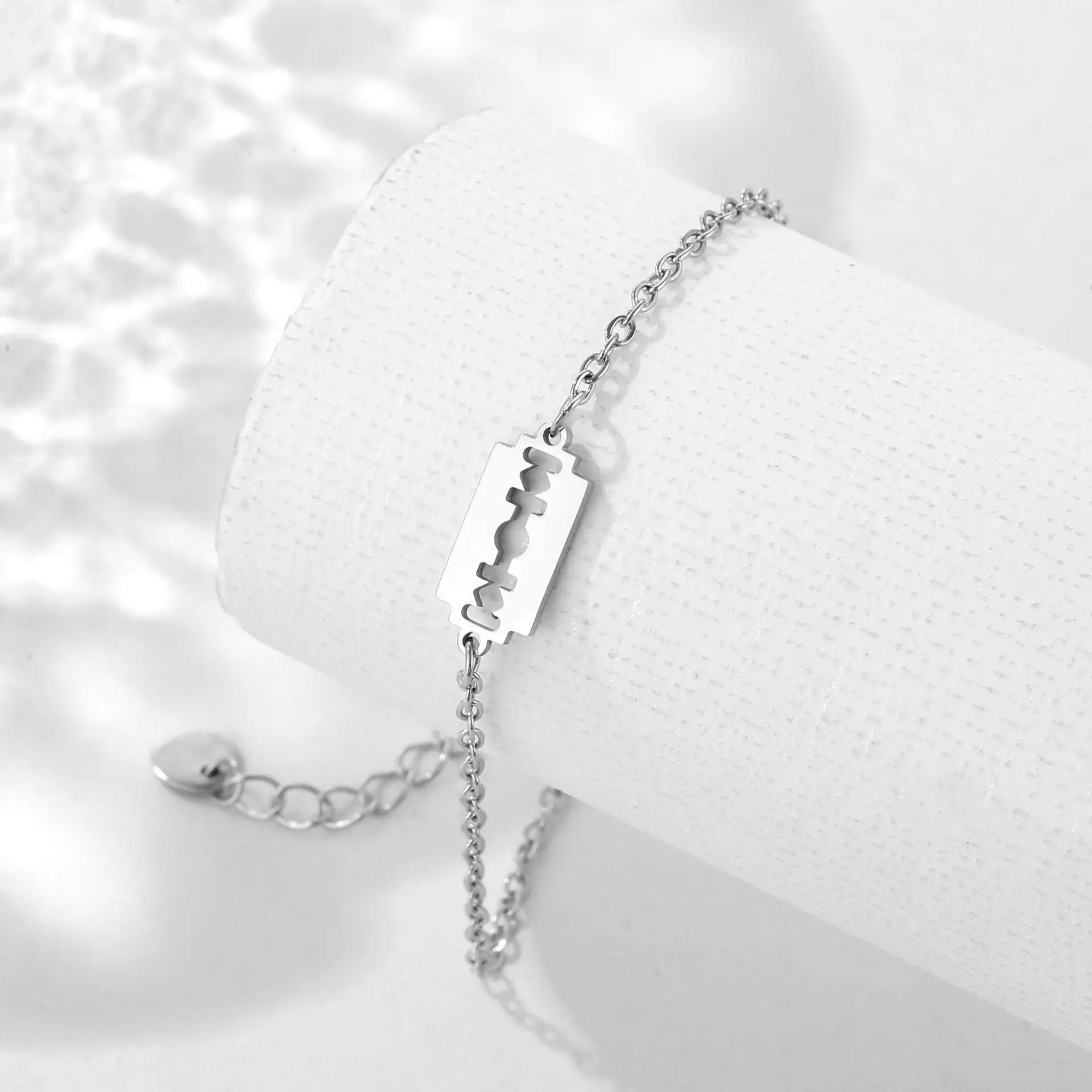 Razor blade sterling silver chain bracelet for men | Emmanuela®gifts –  Emmanuela - handcrafted for you®