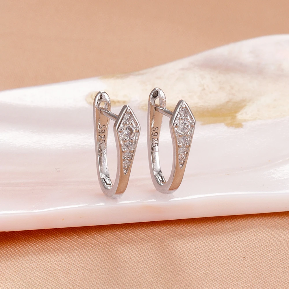 Creolen in Schlangenform aus Edelstahl mit Zirkon für Damen, 18 Karat vergoldet, Y2K-U-förmiger Ohrring, hypoallergener Piercing-Schmuck – Detail 4
