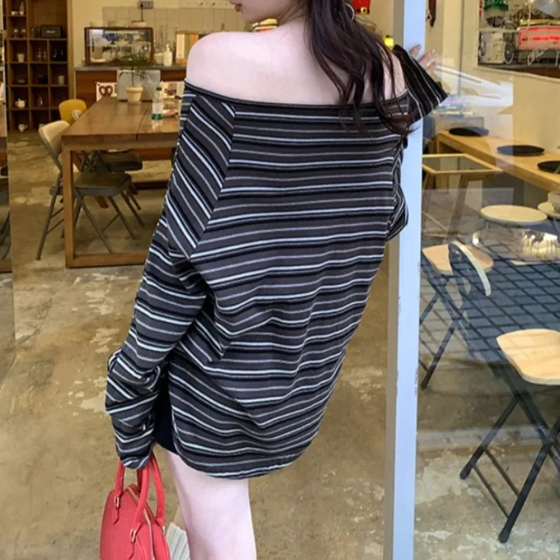 트렌디한 오프숄더 스트라이프 티셔츠 ? 루즈핏 슬래시넥 긴소매, 봄용 빈티지 캐주얼 스트리트웨어, 다용도 & 부드러운 소재