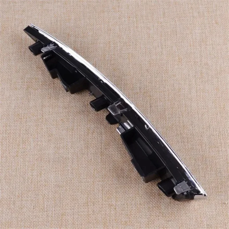 Auto Headlight Trim Strip Headlight Lower Trim Strip DV45-8228-AA DV45-8229-AA For Ford Escape Spare Parts Accessories Parts