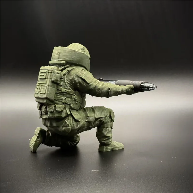 3D Printed Soldier Statue Pen Holder Desktop Organizer Creative Office Stationery Stand Cool Desk Decor Gift for Men Boys 4