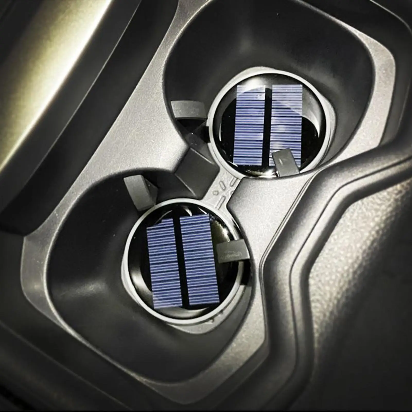 LED 컵 홀더 조명 1쌍 7색 태양광 USB 충전 자동차 용품 분위기 조명 충전용 자동차 컵받침