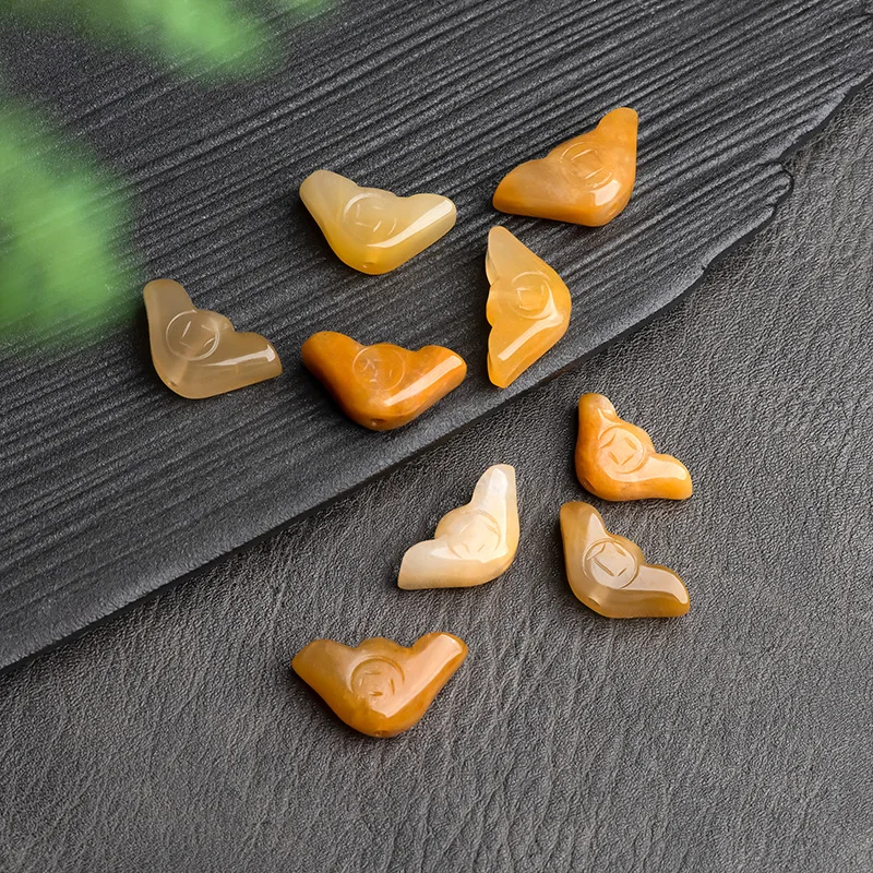 Натуральные нефритовые бусины Yuanbao