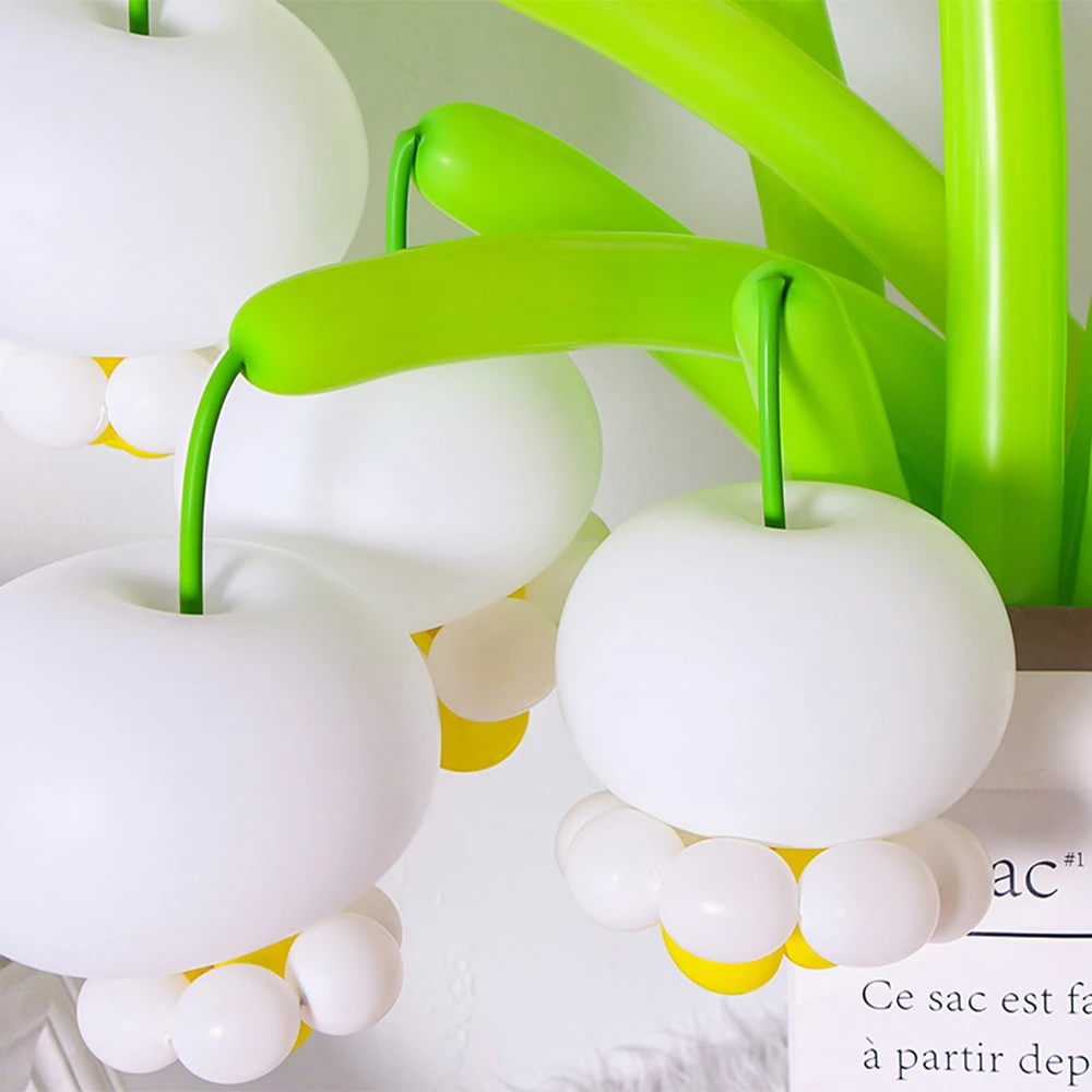 How To Make Balloon Flower Decorations