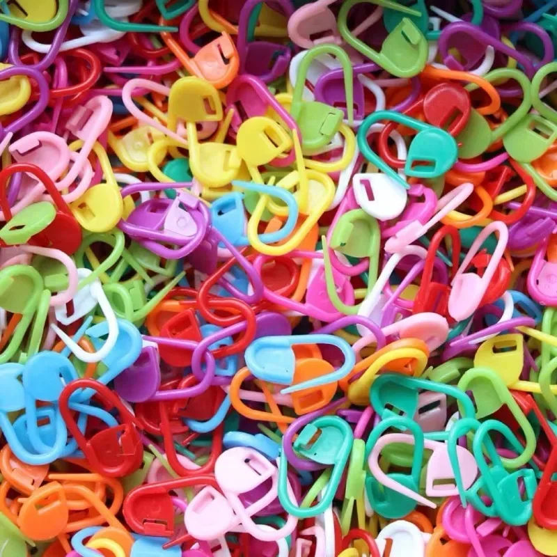 Description Picture 4 of item300/50pcs Plastic Resin Small Safety Pins Locking Stitch Markers Crochet Latch Knitting Tools Needle Clip Hook Sewing Tools