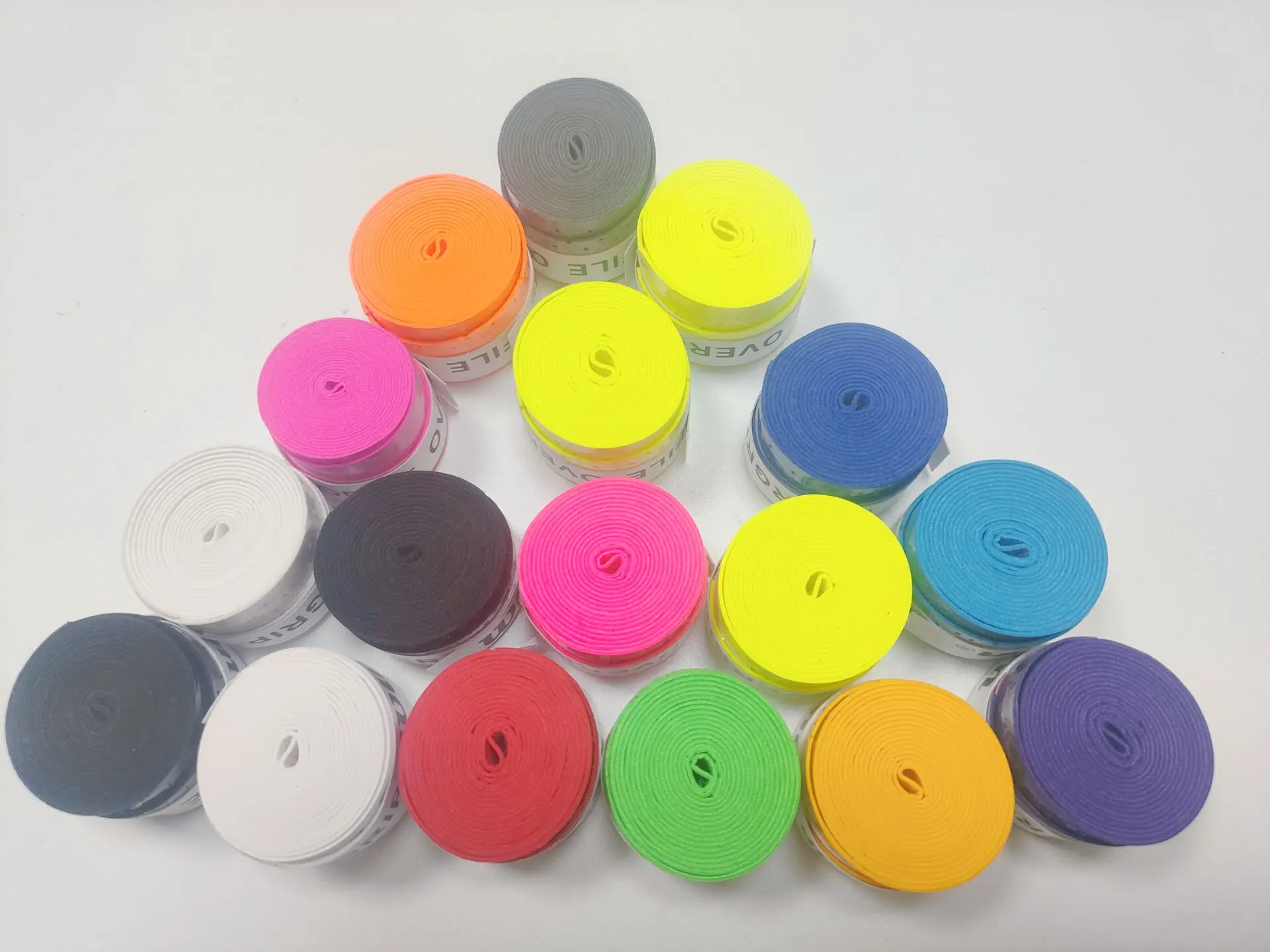 Tennis- und Squash-Griffband, um den Griff eines Schlägers gewickelt.