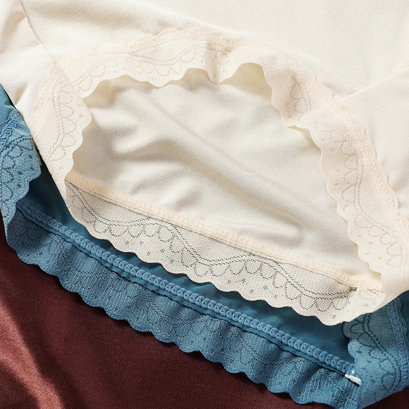 3Pcs/Lot Women's Seamless Briefs No Trace Soft Underwear Ice Silk Panties Female Lace Trim Solid Breathable Lingerie Underpants