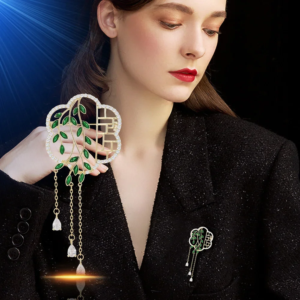 

Willow leaves round fan Brooches for Women crystal charms Tassel Clothing Pin copper Jewelry Accessories wedding bridesmaid Gift