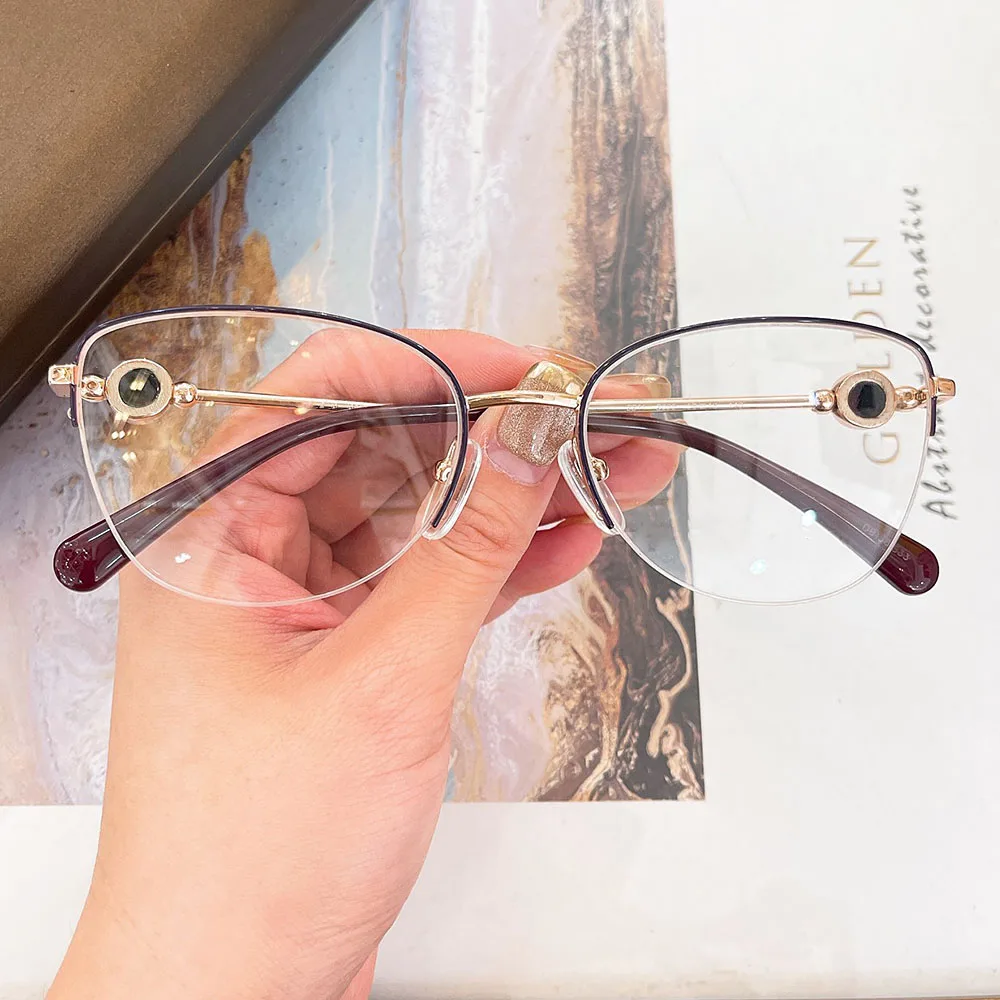 

2023 New Model2211 Retro High Quality Golden Luxury Alloy Frame Oval Unisex Optical Glasses Personalized Customized Lenses