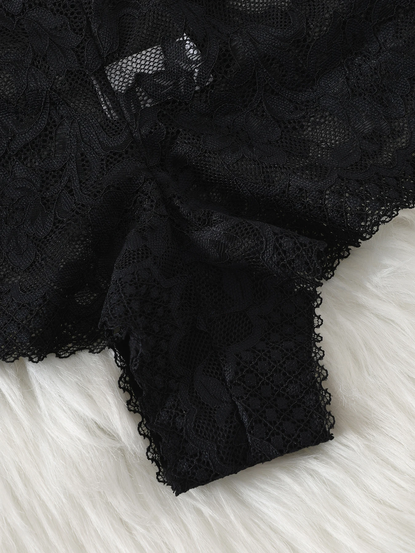 Elegant Lace Lingerie Set