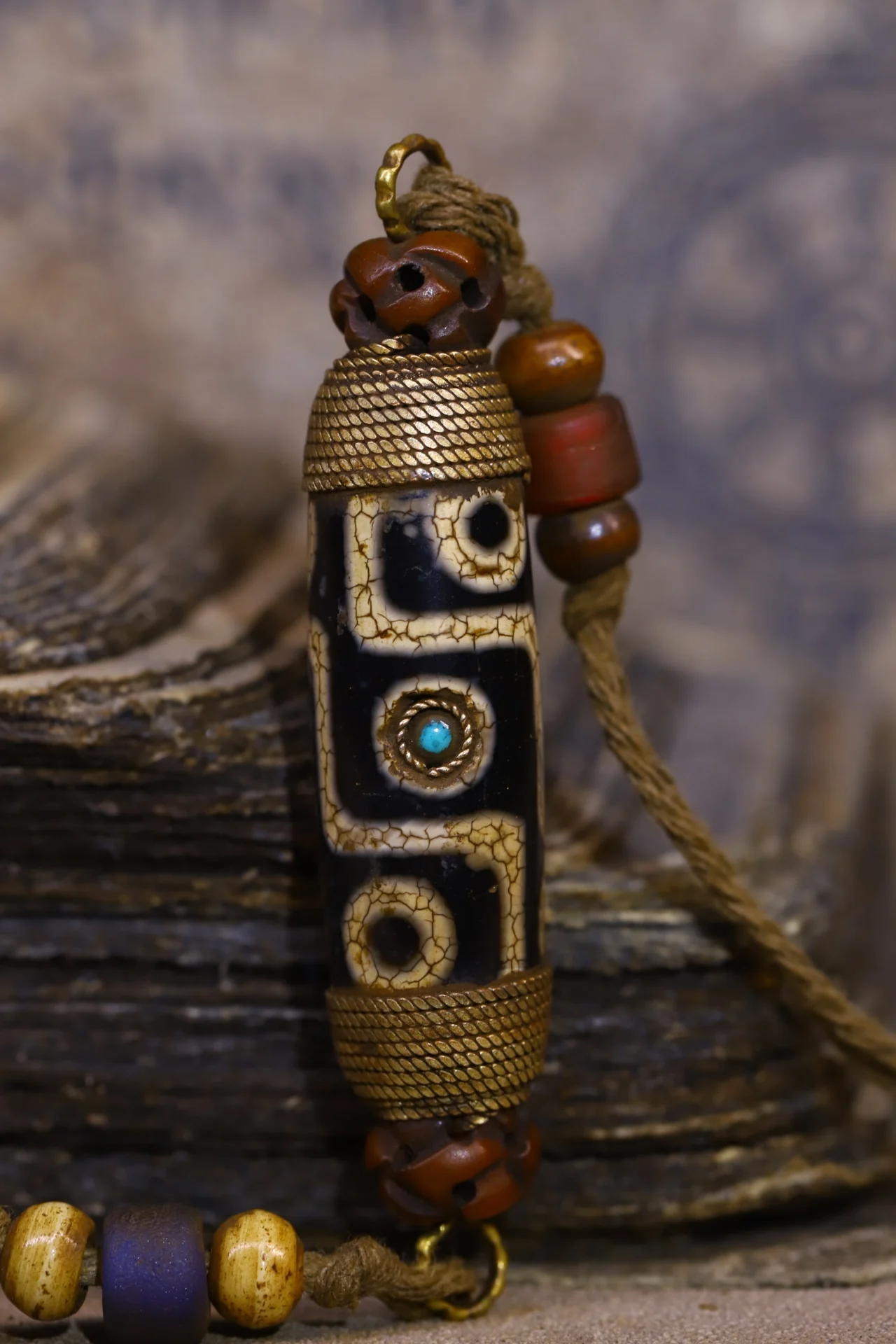 

3"Tibetan Temple Collection Old Natural Agate mosaic gem Dzi Beads nine eyeballs Amulet pendant Town house Exorcism