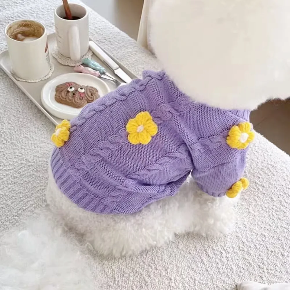 

Pet Sweater Autumn Winter Fashion Desinger Clothes Small Dog Cute Flower Pullover Cat Warm Knitwear Dachshund Chihuahua Poodle